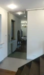 Skleněné posuvné dveře LUXE - trubkové zrcadlo fénické