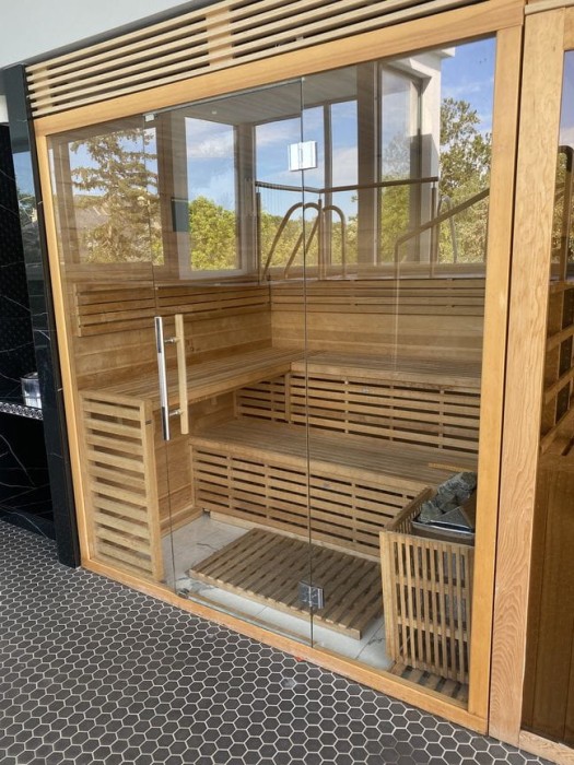 sauna-drzwi-do-sauny-przeszklenie-sauny.JPG