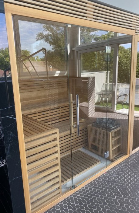 sauna-przeszklenie-sauny-zabudowa-do-sauny.JPG